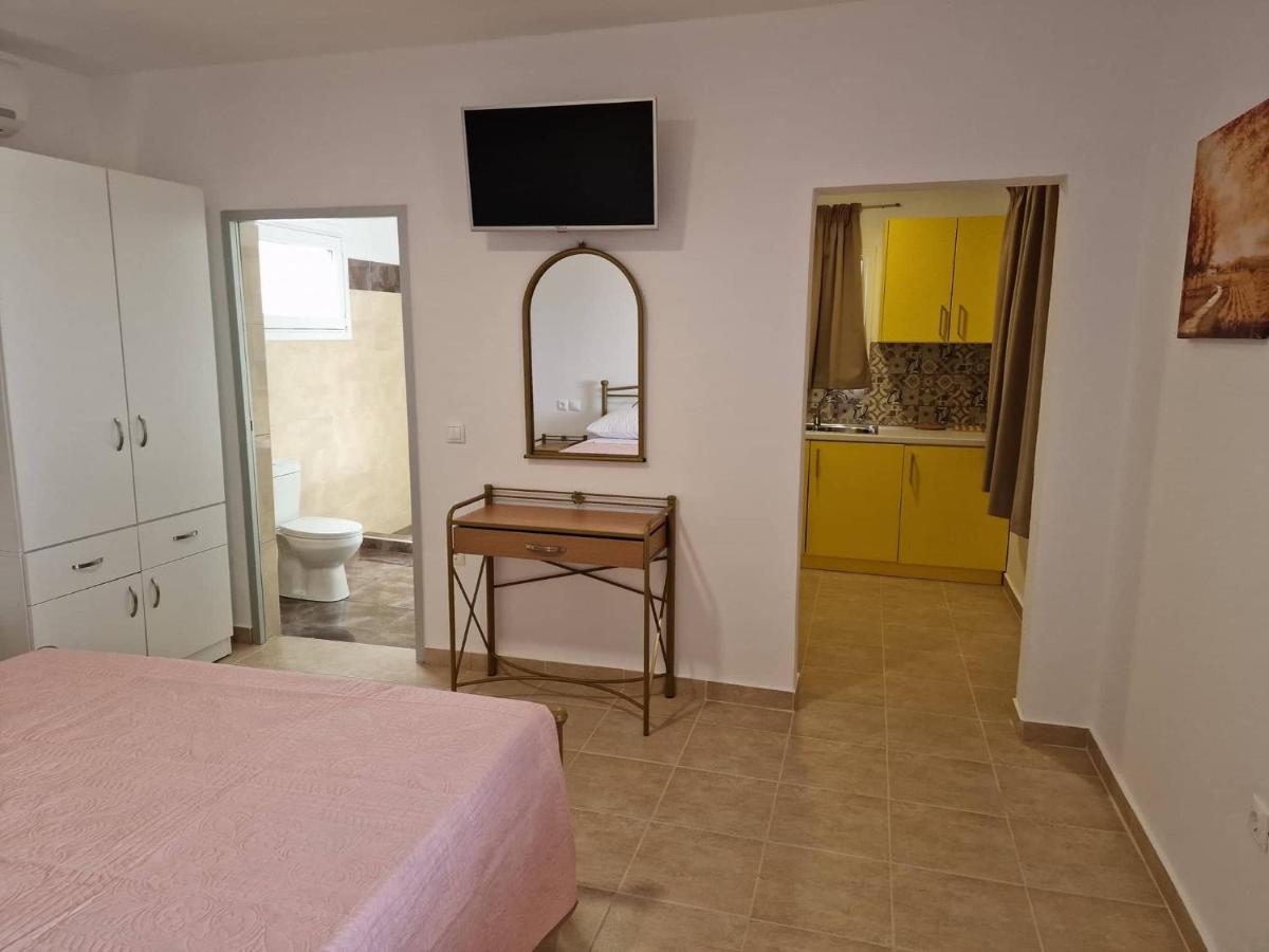 Solymar Prive Apartman Arhángelosz Kültér fotó