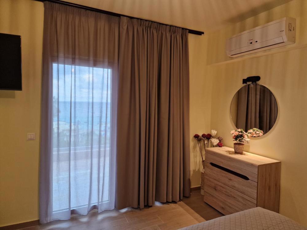 Solymar Prive Apartman Arhángelosz Kültér fotó