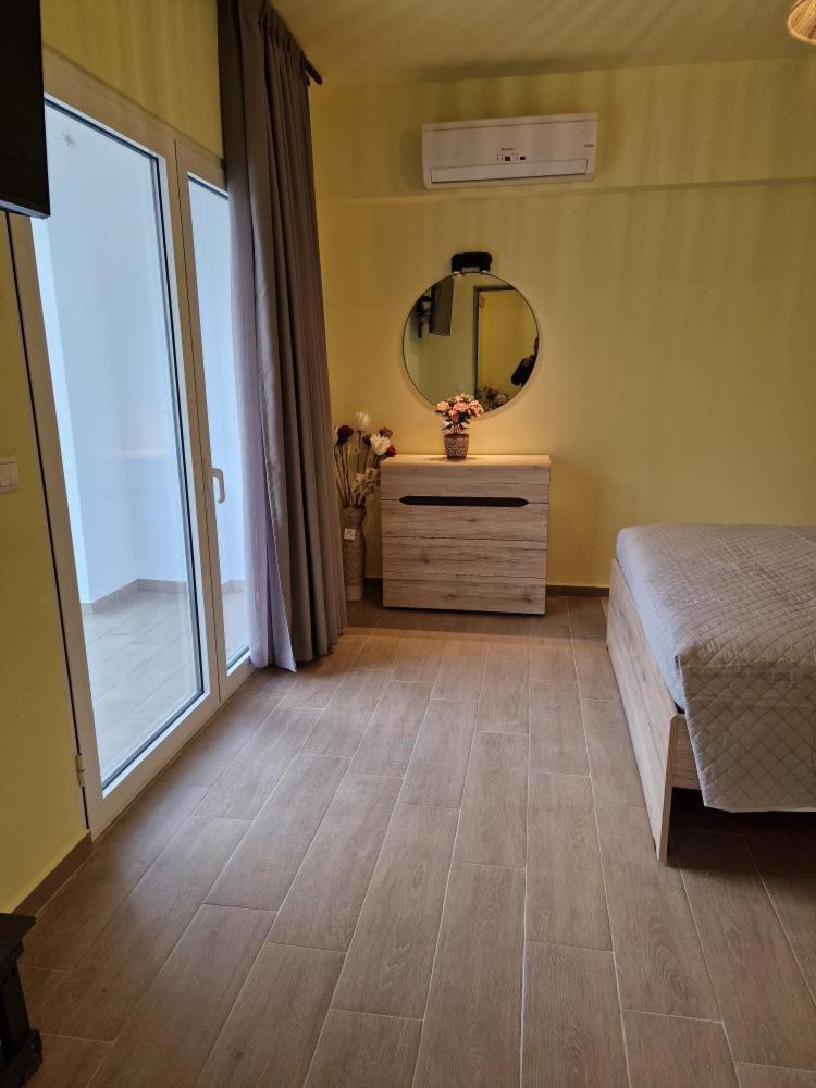Solymar Prive Apartman Arhángelosz Kültér fotó