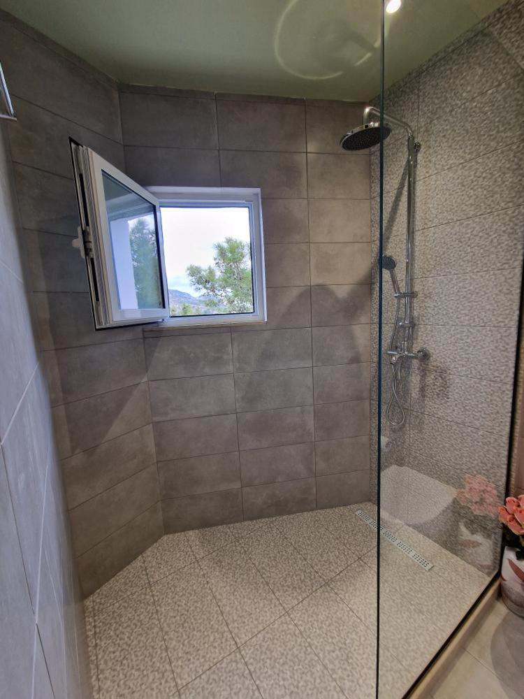 Solymar Prive Apartman Arhángelosz Kültér fotó